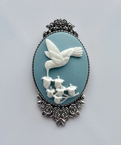 Hummingbird cameo brooch - brooch, pin