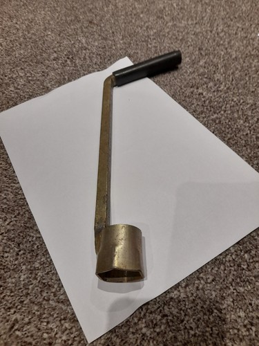Vespa fuel tank tool - fuel,