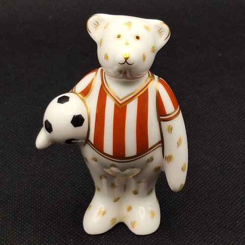 Royal crown derby paperweight - derby,