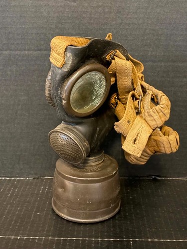 Vintage ww2 gas mask - ww2,