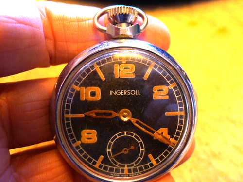Ingersoll 1940s black dialed - ingersoll,