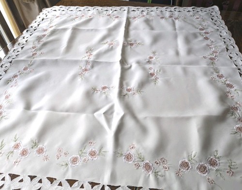 Lovely vintage embroidered - vintage,