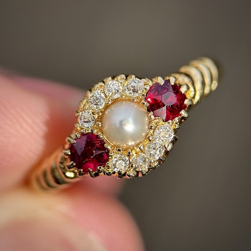 18ct gold antique - gold,