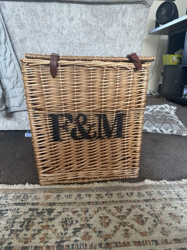Large fortnum and mason - and,