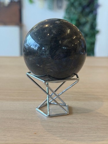 Labradorite sphere 382g - 382g,