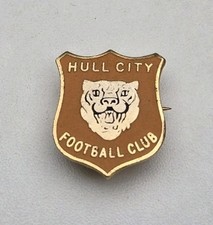 RARE HULL CITY VINTAGE SHIELD PIN BADGE