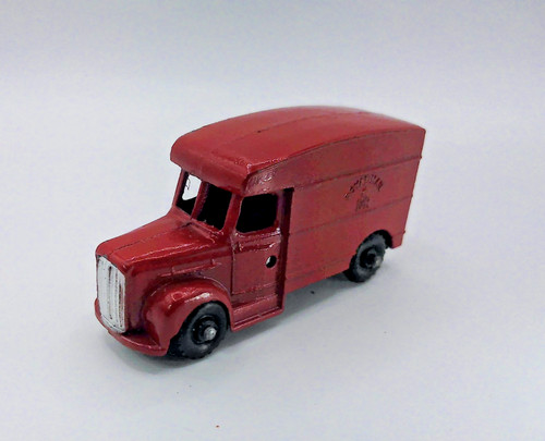 Vintage budgie royal mail van - vintage,
