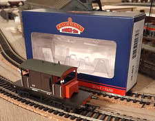 Bachmann SR Pill Box Brake Van
