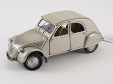 Franklin Mint No. B11WH08 Citroën 2 CV 1951 1/24 Never Played In Box