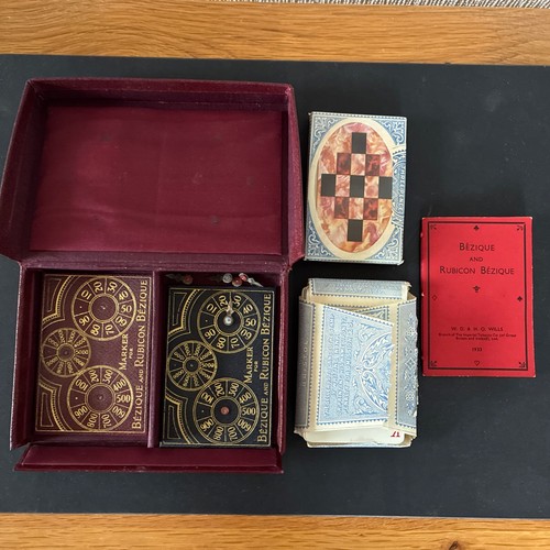 Bezique 1933 vintage - vintage, card
