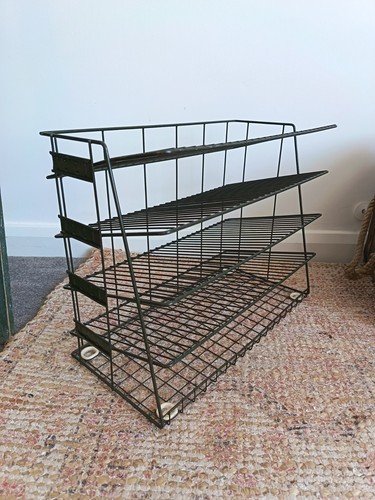 Vintage hago tier - hago, wire