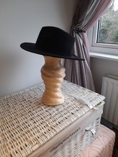 Ladies Felt Trilby Hat. Black. One Size.