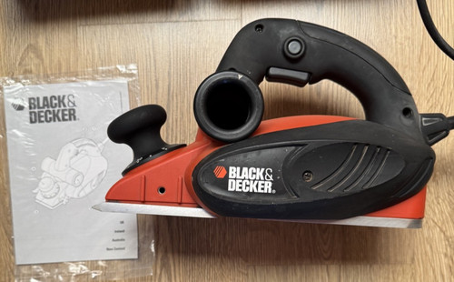 Black decker kw82 900 watt - decker,