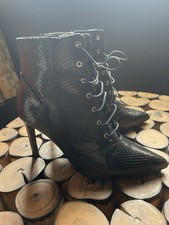 Karen Millen Black Leather Ankle Boots Size 5 Lace Up Zip Up Snake Skin