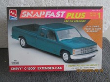 1/25    AMT  SNAP FAST  CHEVY C-1500  EXTENDED CAB  (8965)  see des.