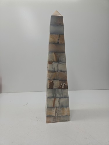 Layered marble obelisk - layered, white