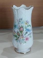 Aynsley Wild Tudor Vase –