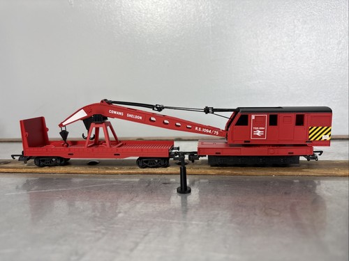 Hornby railroad red breakdown - railroad,