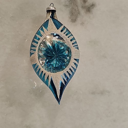 Vtg glass indent teardrop - vtg,