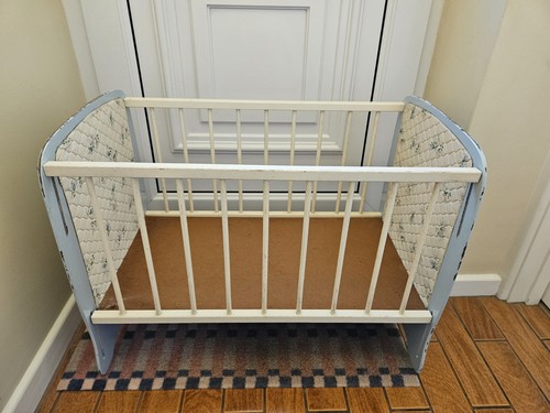 Triang toy cot - triang, (vintage)