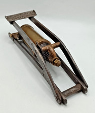 DUNLOP JUNIOR FOOT PUMP. CLASSIC CAR DISPLAY. MOTORING. NO PIPE. VINTAGE. HEAVY