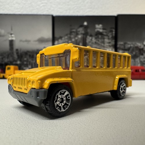 Matchbox 2001 hummer school - 2001,
