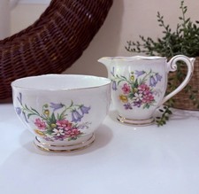 Queen Anne Sugar Bowl & Milk Jug - old country spray