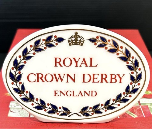 Rare royal crown - crown, display