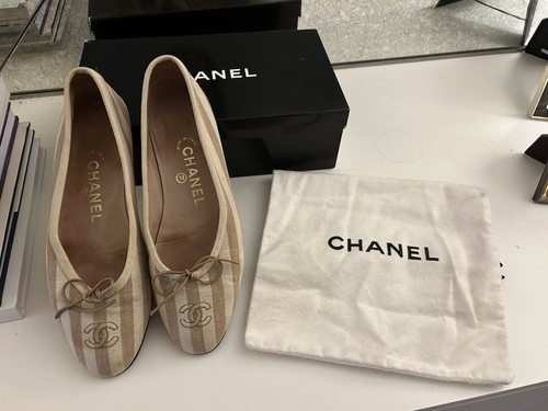 Chanel ballet pumps - chanel,