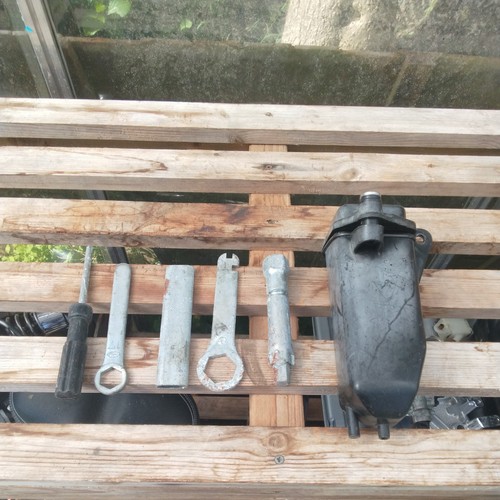 Honda 650 dominator part - 650,