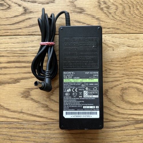 Genuine sony adapter 5v - genuine, 19.5v