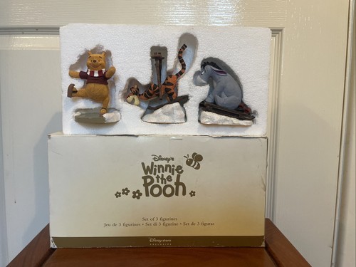 Winnie the pooh figurines - winnie,