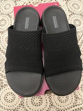 Skechers GoWalk Flex Slide