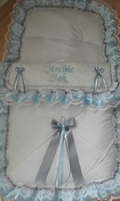  UNIVERSAL FOOTMUFF COSY TOES