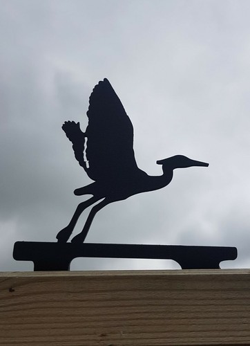 Metal heron fence - heron, topper