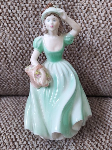 Coalport pamela small - "pamela",