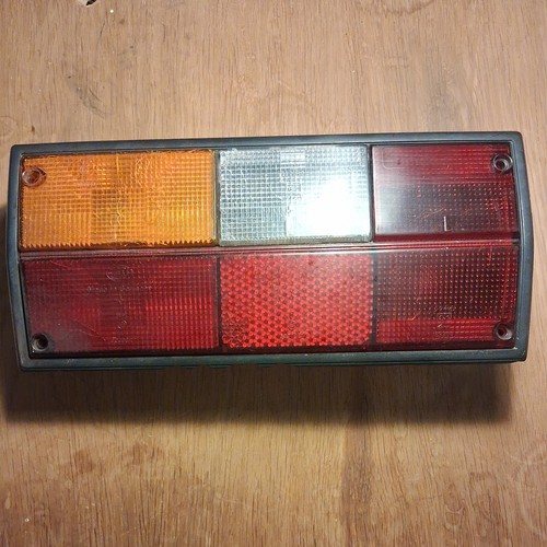 Rear light lens left hella - rear,