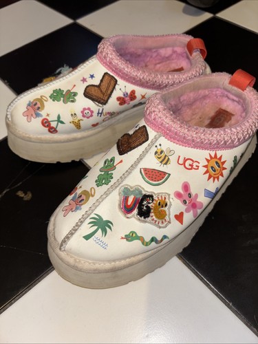 Ugg tazz slippers sketch - slippers, size