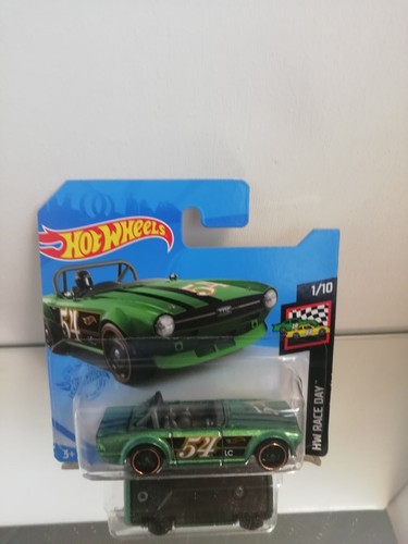 Hot wheels triumph tr6 - tr6, on