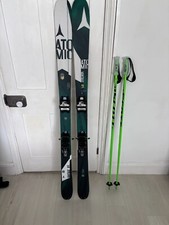 Atomic Vantage skis 157cm/Marker Squire bindings/Scott poles/Dakine padded bag