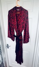 BNWOT Red Black Leopard Animal