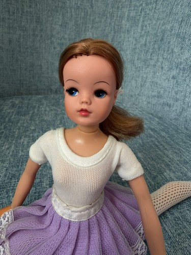 Vintage pedigree sindy doll - vintage,