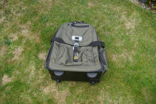 Caterpillar green travel bag - caterpillar,