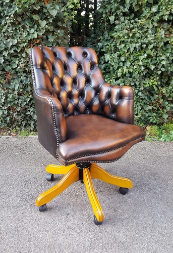 Antique style brown - style,
