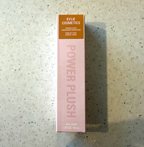 Kylie cosmetics power - cosmetics, plush