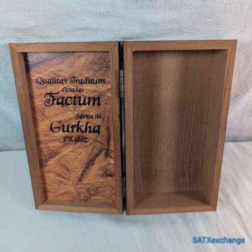 Wooden gurkha hinged - hinged, cigar