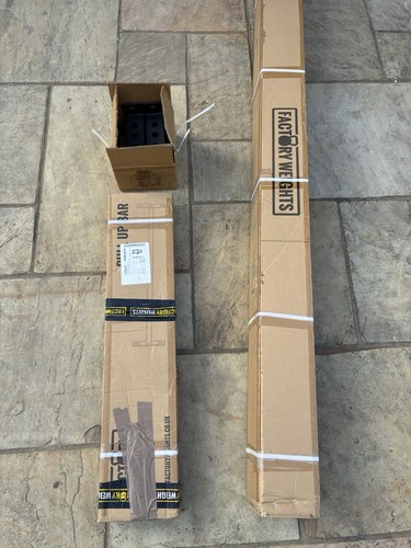 Squat rack with - rack, bar