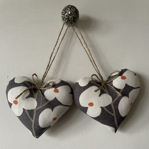 Pair heart hangers - pair, of