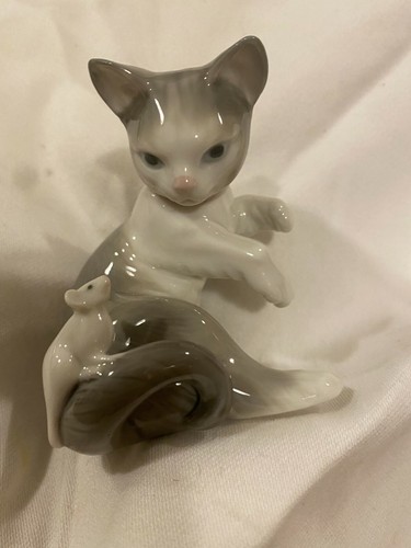 Lladro cat and mouse - lladro,