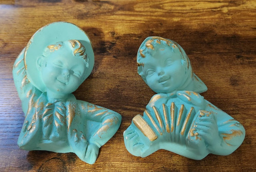 Vintage chalkware boy - ,